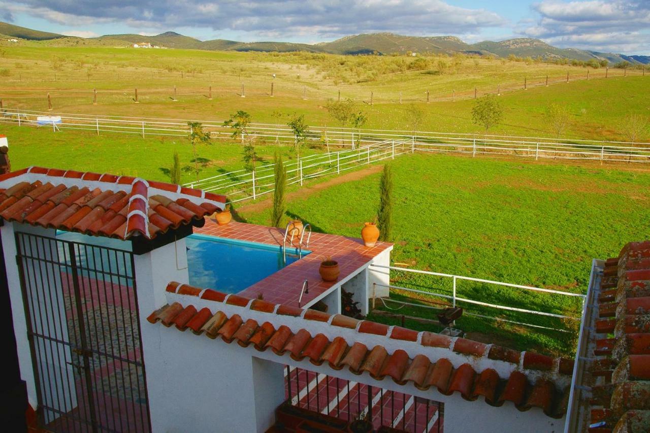 C.Rural Huertadeltiocruz Guest House Mestanza Exterior photo